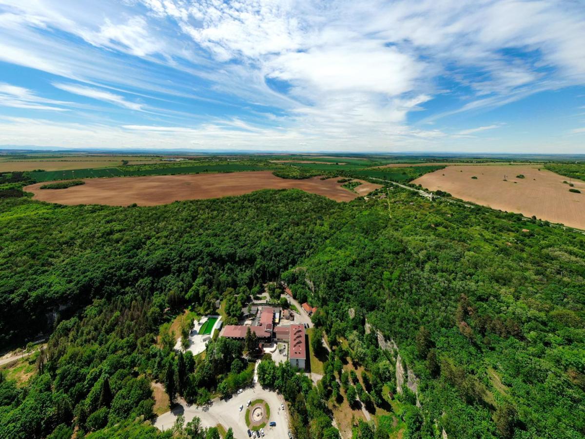 Park Hotel Kaylaka Πλέβεν Εξωτερικό φωτογραφία